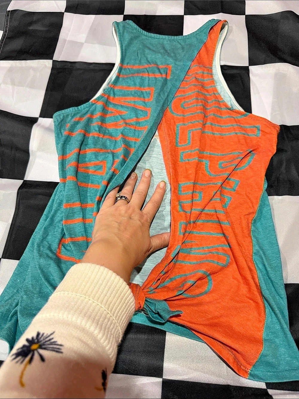 NFL Miami Dolphins Team Apparel tank top Graphic Tank Top Size Small - Picture 5 of 5